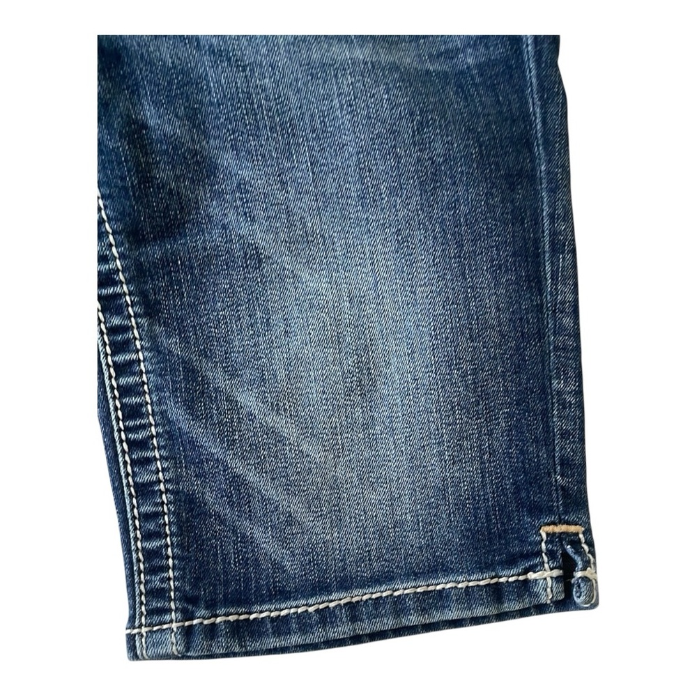♥️Miss me ♥️Mid-Rise Bermuda Denim Jeans size (25) women’s. - Picture 4 of 10